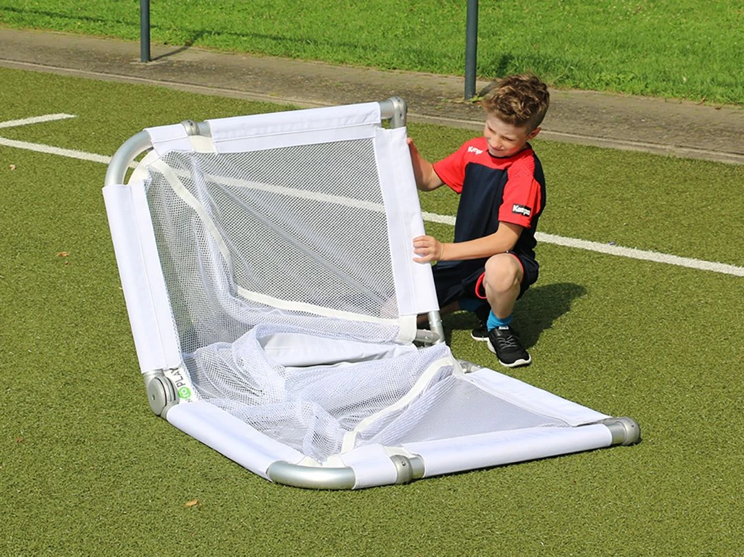 Funtoplay® Faltbares Mini Fußballtor 4 Funtoplay® Faltbares Mini Fußballtor - Image 2
