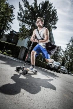 Micro® Kickboard MONSTER 11 Micro® Kickboard MONSTER -Hoka Sports Gear Shop G2021 04 ecommerce