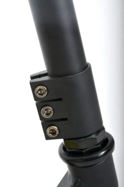 Schildkröt® Stunt Scooter Untwist Fire 17 Schildkröt® Stunt Scooter Untwist Fire -Hoka Sports Gear Shop G2067 A03 ecommerce