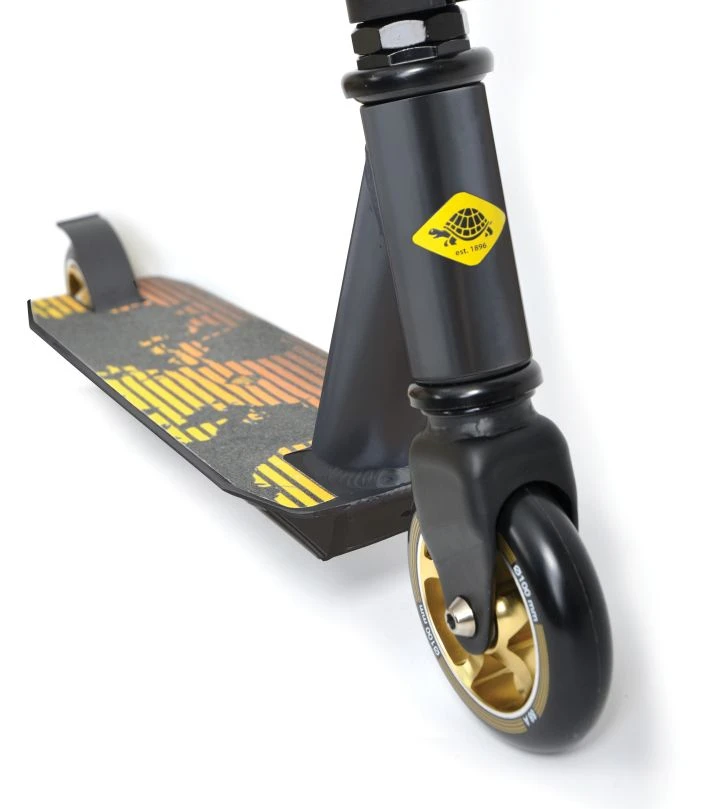 Schildkröt® Stunt Scooter Untwist Fire 7 Schildkröt® Stunt Scooter Untwist Fire - Image 5