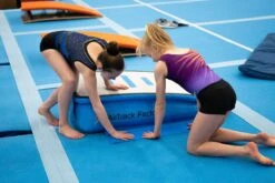 AirTrack® AirBoard Boost -Hoka Sports Gear Shop G5156 B03 ecommerce 2