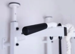 BenchK® Sprossenwand 521W Mit Klimmzugstange, Seil & Ringen 14 BenchK® Sprossenwand 521W Mit Klimmzugstange, Seil & Ringen -Hoka Sports Gear Shop K2381 A03 ecommerce