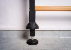 BenchK® Sprossenwand 523B Mit Klimmzugstange, Dip-Bügel & Trainingsbank 21 BenchK® Sprossenwand 523B Mit Klimmzugstange, Dip-Bügel & Trainingsbank -Hoka Sports Gear Shop K2388 A05 ecommerce