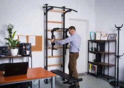 BenchK® Sprossenwand 523B Mit Klimmzugstange, Dip-Bügel & Trainingsbank 25 BenchK® Sprossenwand 523B Mit Klimmzugstange, Dip-Bügel & Trainingsbank -Hoka Sports Gear Shop K2388 A09 ecommerce