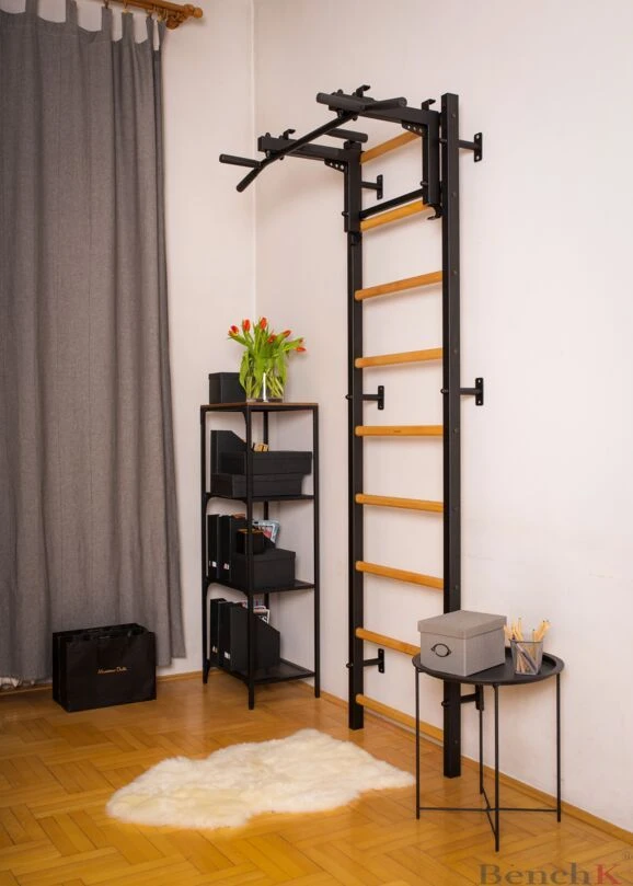 BenchK® Sprossenwand 731B Mit Klimmzugstange 4 BenchK® Sprossenwand 731B Mit Klimmzugstange - Image 2