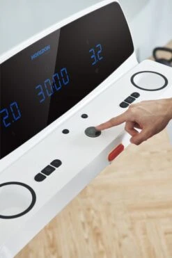 HORIZON FITNESS Laufband PARAGON X -Hoka Sports Gear Shop K7852 A02 ecommerce