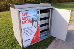 Original Edition Sportbox 10 Original Edition Sportbox -Hoka Sports Gear Shop S4240 03 ecommerce