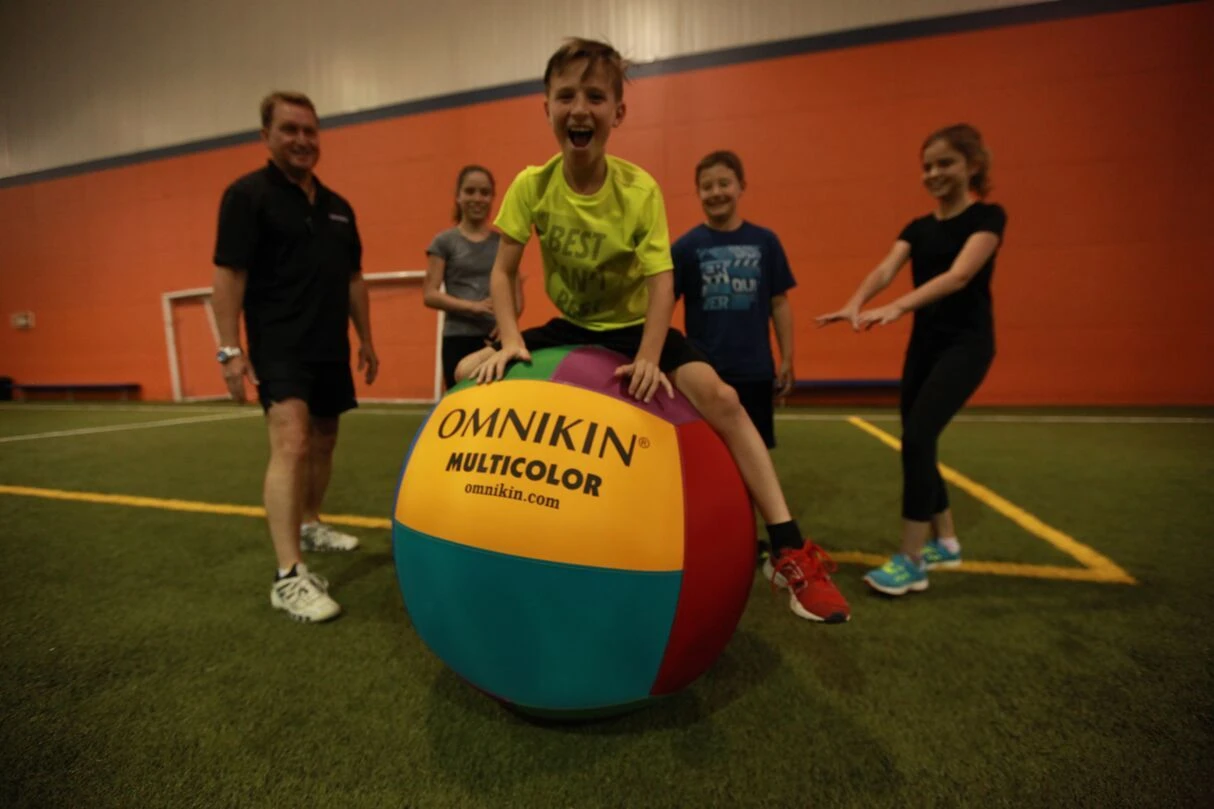 OMNIKIN® Multicolor Ball 6 OMNIKIN® Multicolor Ball - Image 4