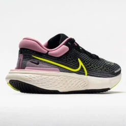 Nike ZoomX Invincible Run Flyknit Women's Black/Cyber Elemental Pink 13 Nike ZoomX Invincible Run Flyknit Women's Black/Cyber Elemental Pink -Hoka Sports Gear Shop 047230 6