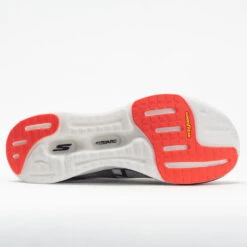 Skechers GOrun Speed Freek Men's Black/Red 11 Skechers GOrun Speed Freek Men's Black/Red -Hoka Sports Gear Shop 048338 4