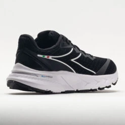 Diadora Mythos Blushield Volo 2 Women's Black/White -Hoka Sports Gear Shop 048588 6
