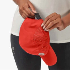 On Running On Lightweight Cap -Hoka Sports Gear Shop 055914 212 2
