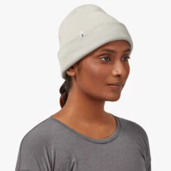 On Running On Merino Beanie -Hoka Sports Gear Shop 056498 222 1