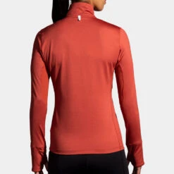 Brooks Dash 1/2 Zip Women's 40 Brooks Dash 1/2 Zip Women's -Hoka Sports Gear Shop 056547 681 2