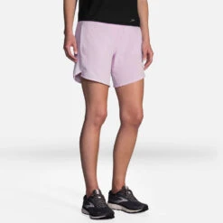 Brooks Chaser 7" Shorts Women's -Hoka Sports Gear Shop 056659 559 1