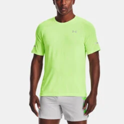 Under Armour Vanish Seamless Run Short Sleeve Men's 26 Under Armour Vanish Seamless Run Short Sleeve Men's -Hoka Sports Gear Shop 056889 162 1