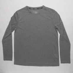 Mizuno Infinity Long Sleeve Women's 16 Mizuno Infinity Long Sleeve Women's -Hoka Sports Gear Shop 057338 i9i 1