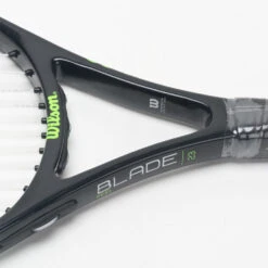 Wilson Blade Feel 23" -Hoka Sports Gear Shop 090676 3