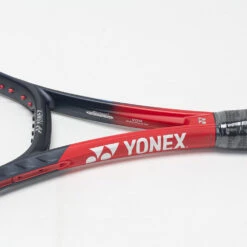 Yonex VCORE 95 310g Scarlet -Hoka Sports Gear Shop 102970 4