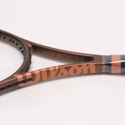 Wilson Pro Staff 97L V14 -Hoka Sports Gear Shop 102978 3