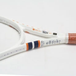 Wilson Clash 100L V2 Roland Garros 2023 -Hoka Sports Gear Shop 102983 4