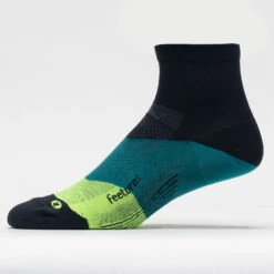 Feetures Elite Ultra Light Quarter Socks -Hoka Sports Gear Shop 651078 582 1